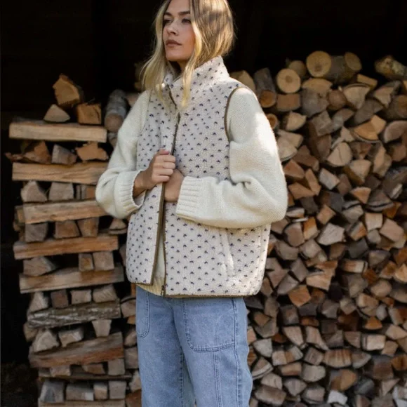 Marea ivory and blue Sherpa vest - Picture 4 of 6